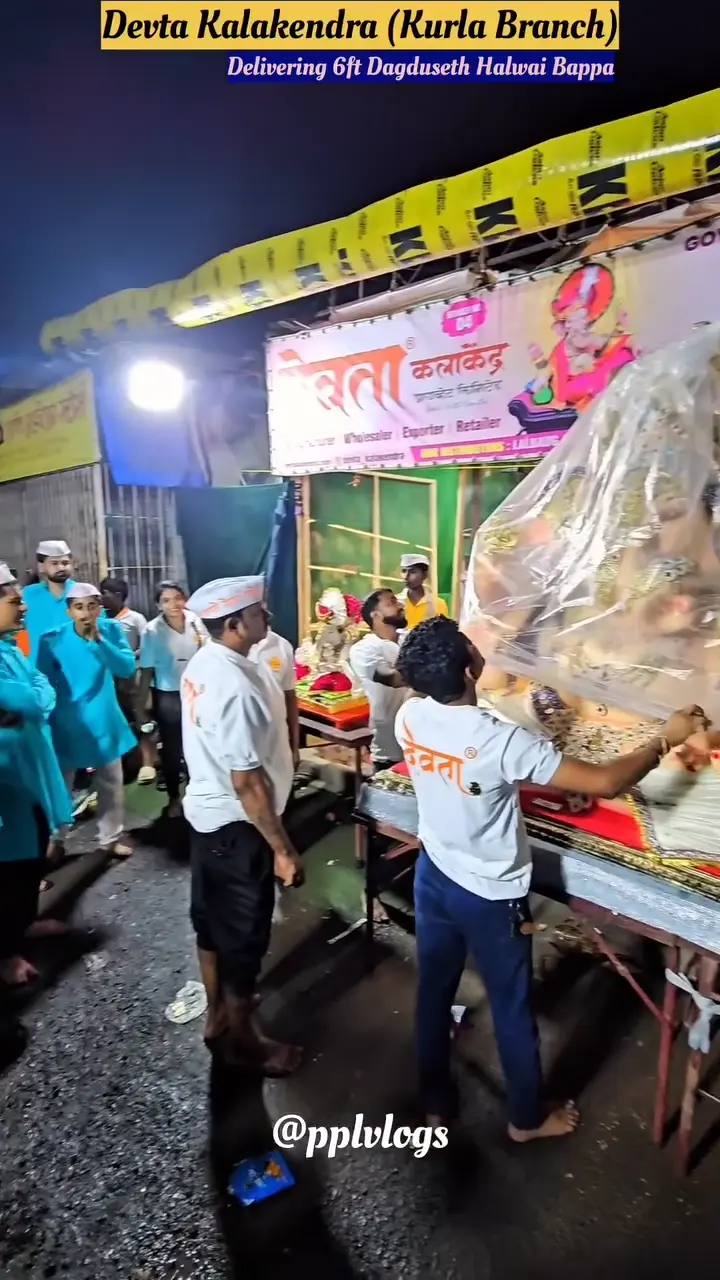 NRI buyer uncrating an internationally delivered Devta Ganpati