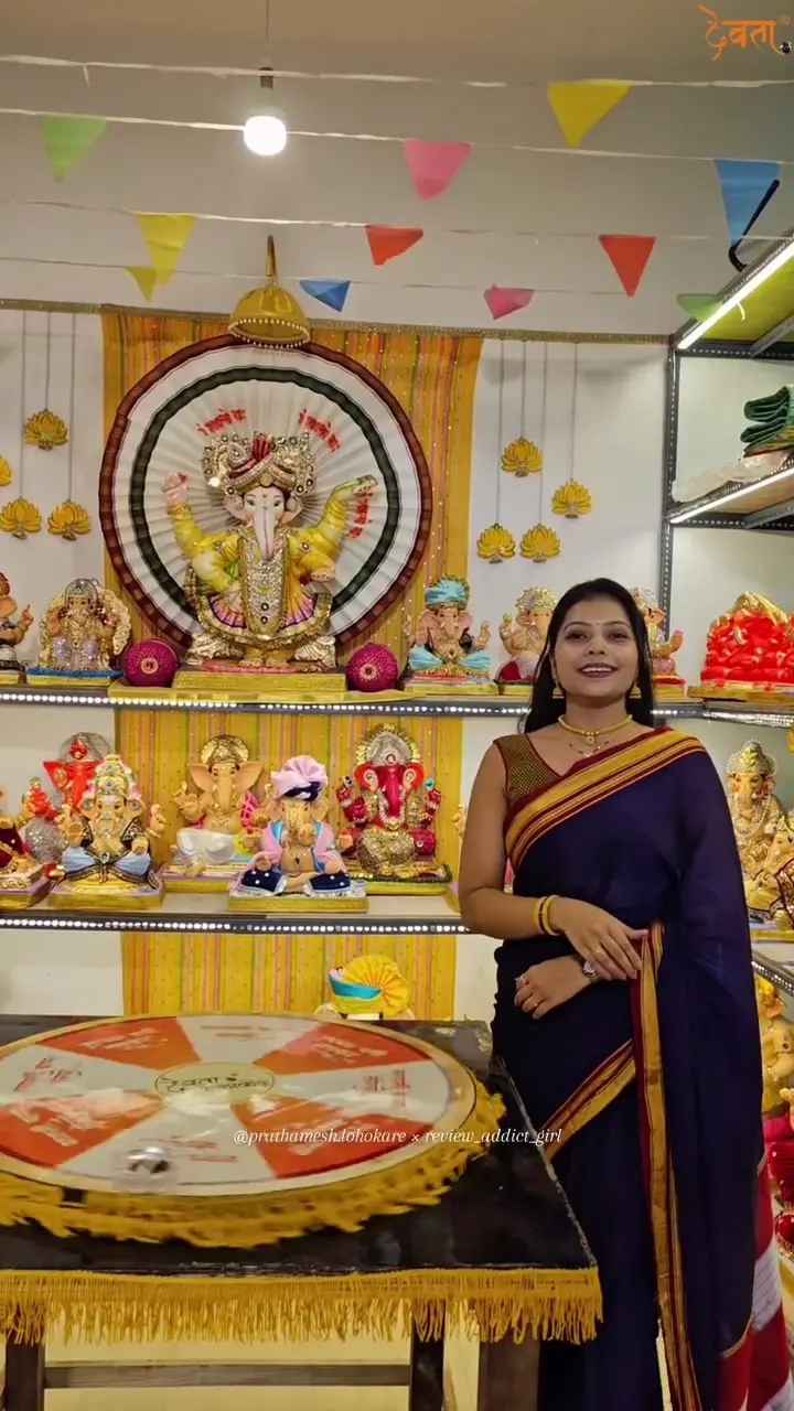 Family Ganesh aarti with a Devta eco-friendly idol